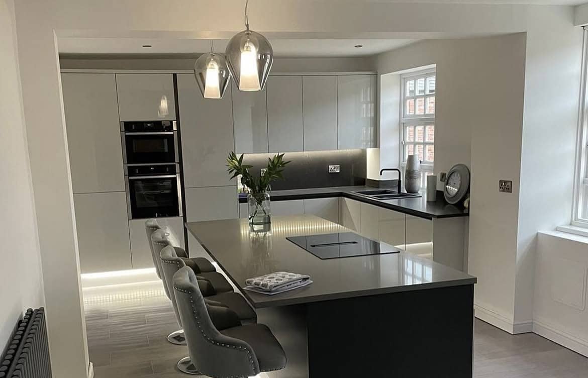 speedy sparky solutions limited ratedpeople gallery 044 crop.